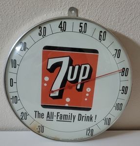 7 Up vintage round thermometer